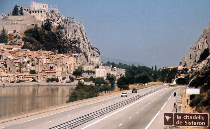 a51.sisteron.jpg (86589 octets)